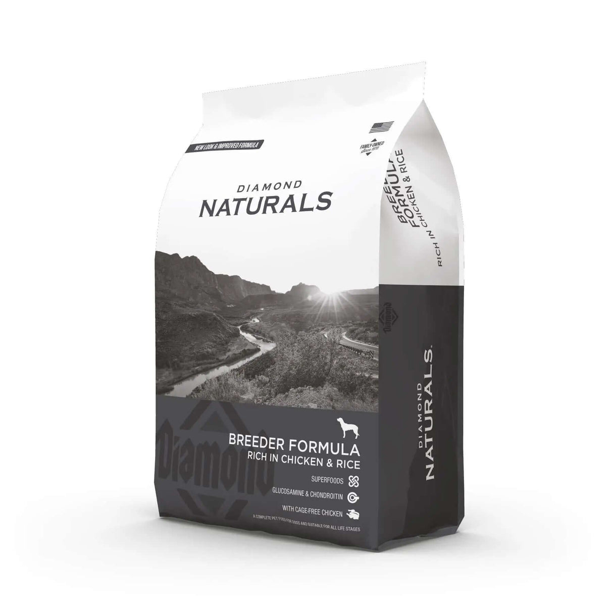 Diamond Naturals Breeder Formula Rich in Chicken and Rice Dry Dog Food bag packaging front view