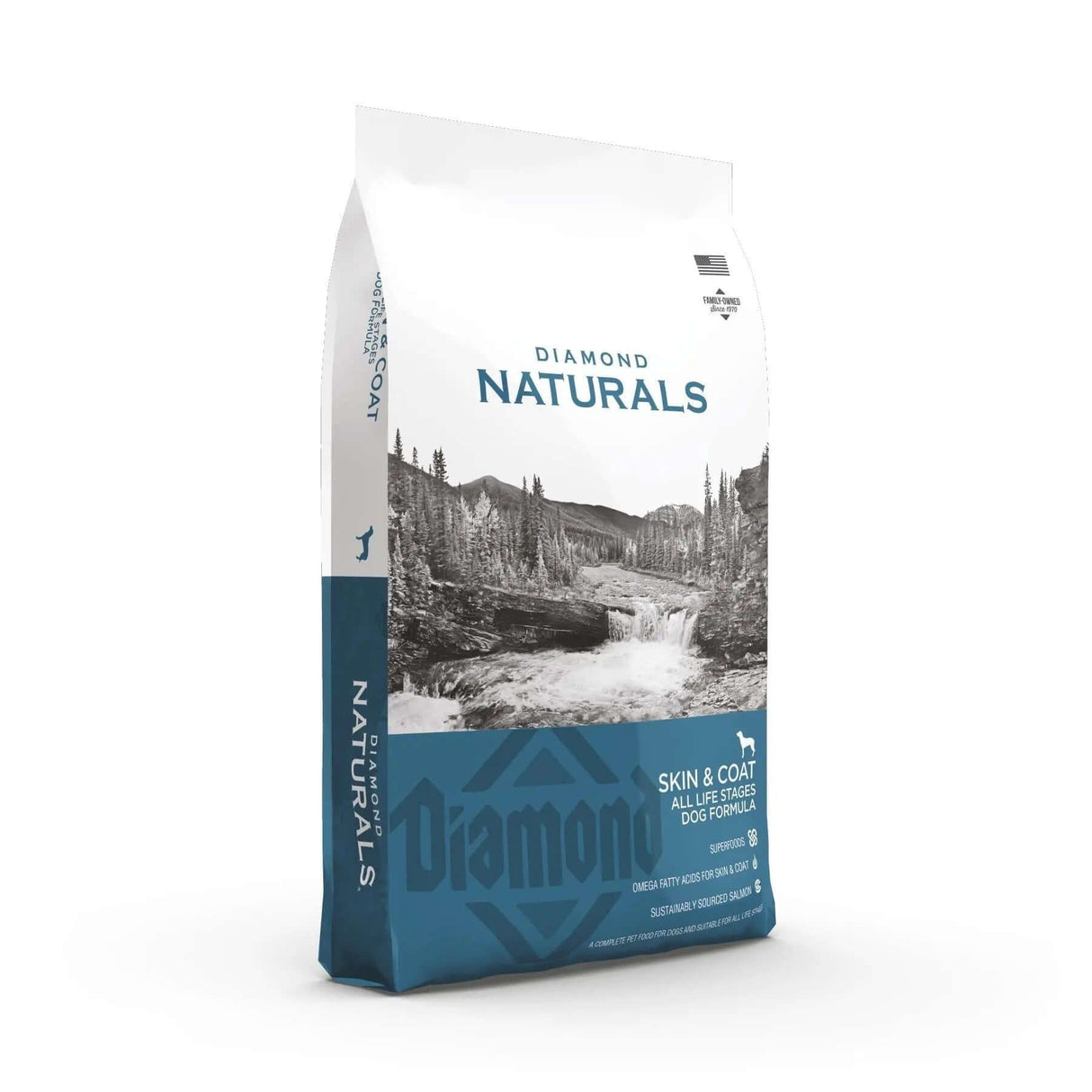Diamond Naturals Skin and Coat All Life Stages Dog Formula Rich in Salmon and Potato Dry Dog Food package.