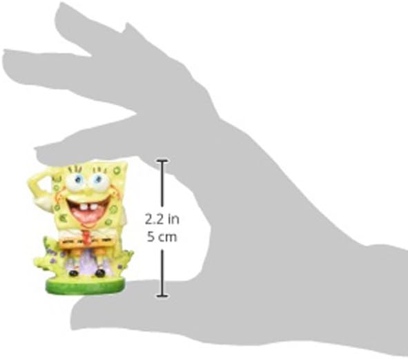 Penn-Plax Spongebob and Patrick Official decoration held in hand, measuring 2.2 inches for aquariums.