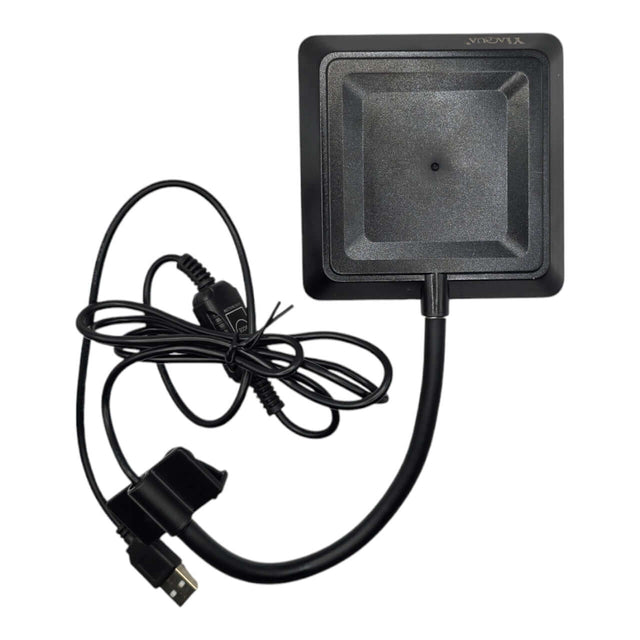 YiAqua Clip-On LED light with a flexible arm and USB connection, designed for optimal illumination of fish tanks and aquatic plants.