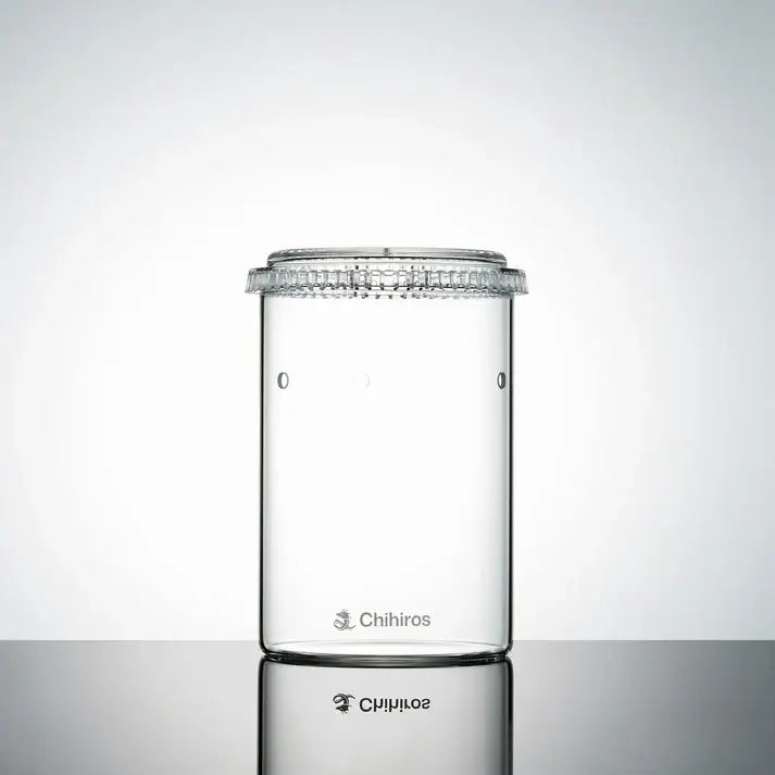 Chihiros Glass Pot Dew with ventilated lid for optimal plant humidity control and air circulation