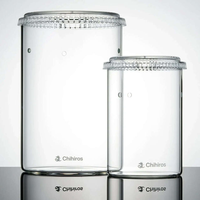 Chihiros Glass Pot Dew for optimal plant care with ventilated lids and easy hydration. Perfect for humid environments.