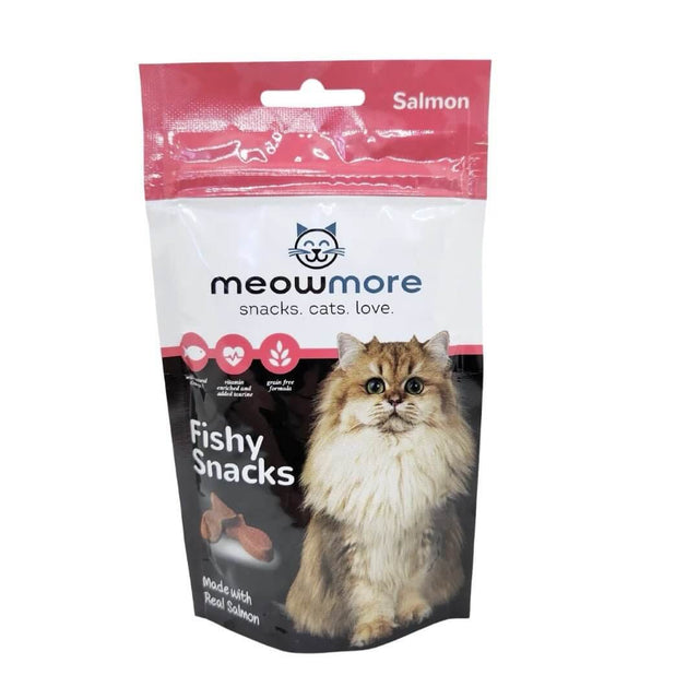 Meow More Fishy Snacks for Cats 35g pack with Salmon, featuring a fluffy cat on the packaging, high protein treats.