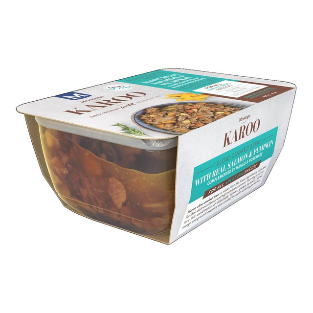 Montego Karoo Slow Cooked Stew wet food for dogs in a clear container with salmon and pumpkin ingredients.