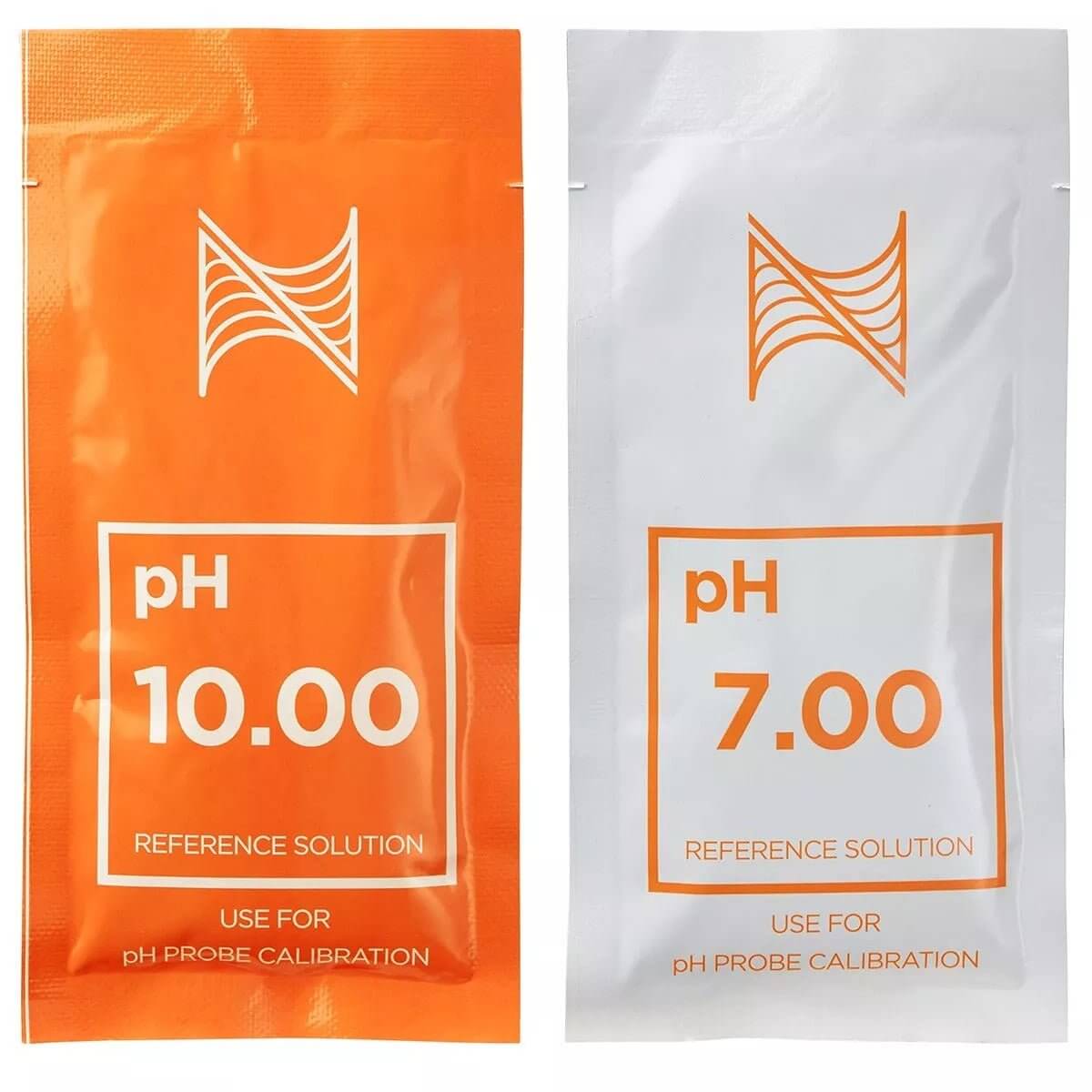 pH 10.00 and pH 7.00 reference solution packets for pH probe calibration, essential for accurate aquarium monitoring.