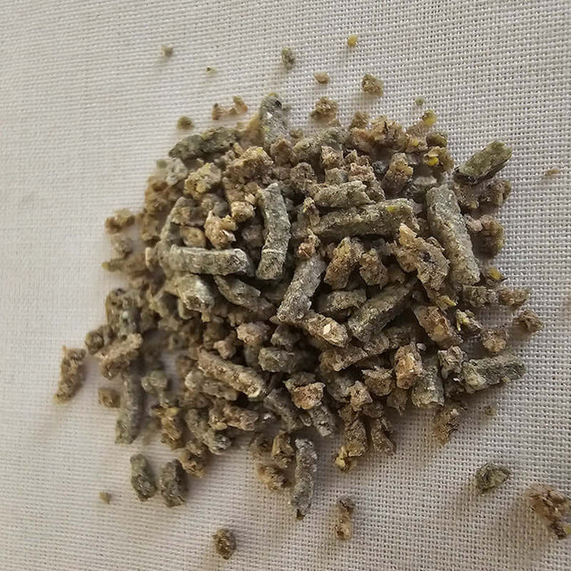 SBF Breeder Choice 50g fish and shrimp food pellets, packed with essential nutrients and vitamins for optimal growth.