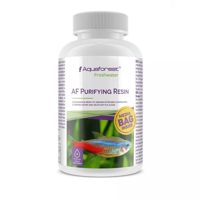 Aquaforest AF Purifying Resin 250ml bottle for freshwater aquariums, effective in absorbing nitrogen compounds and clarifying water.