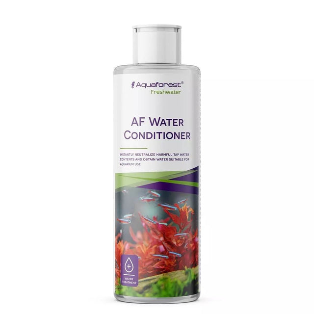 Aquaforest AF Water Conditioner 250ml bottle for safe aquarium use, neutralizes chlorine, supports fish health.