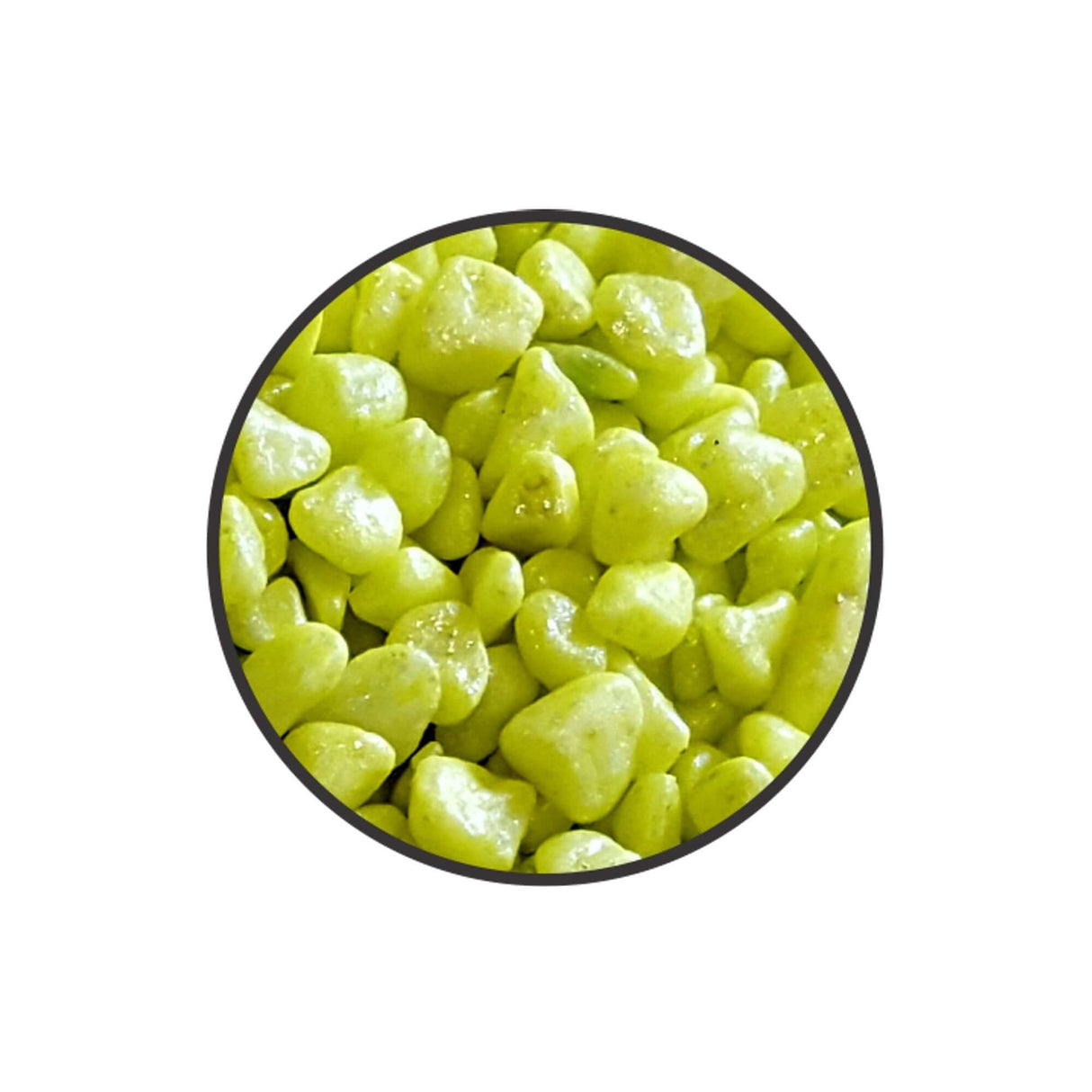 Bright green smooth stones for aquariums, non-toxic and safe for fish and plants, 1kg packaging.
