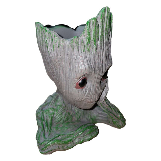 Groot flower pot head ornament for planting succulents, flowers, or as a cute desk pen holder. Size approx. 11x8x13cm.