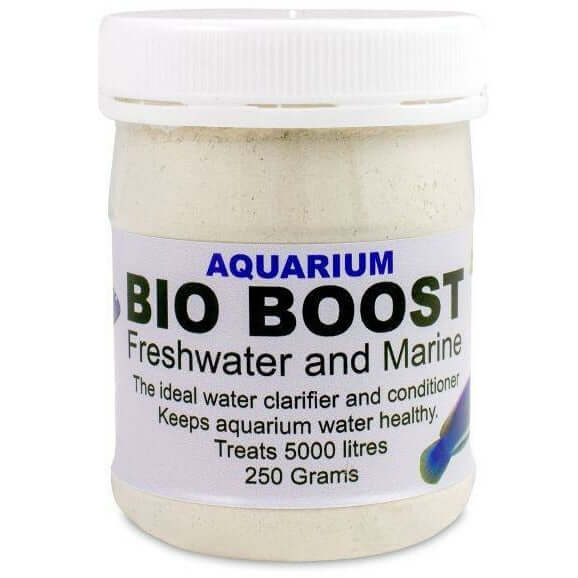 Aquarium Bio Boost 250g tub for freshwater and marine, ideal water clarifier and conditioner, treats 5000 liters.