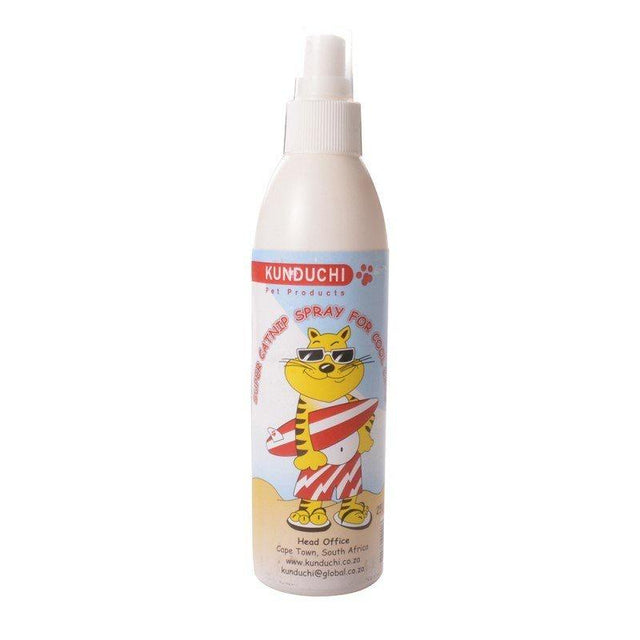 Kunduchi Catnip Spray 250ml bottle featuring playful cat design for stimulating and calming pets.