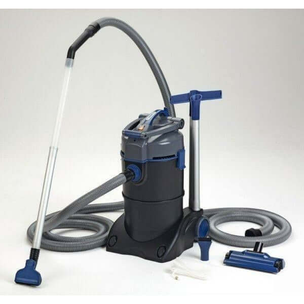 Oase Pondovac 4 Pond and Pool Vacuum Cleaner with accessories, designed for efficient garden pond and pool cleaning.