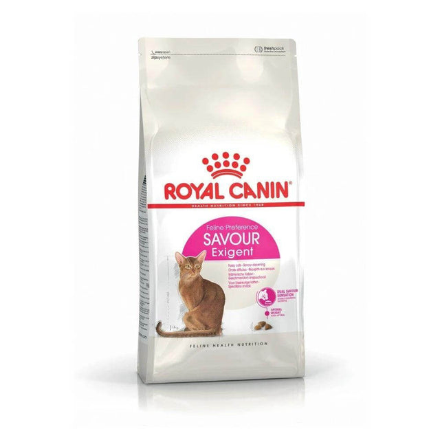 Royal Canin Savour Exigent Cat Food bag designed for fussy cats with dual texture kibbles for enhanced flavor.