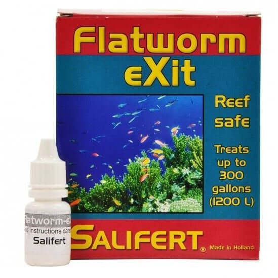Salifert Flatworm Exit product box and bottle for reef aquariums, treats up to 300 gallons, designed for flatworm issues.