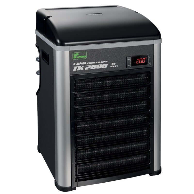 Teco TK 2000 Chiller with digital display, featuring eco-friendly R290 gas and designed for marine and freshwater use.
