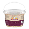 Animal Zone Hamster Food in a 3 kg bucket, featuring a blend of pellets and grains for a balanced diet.
