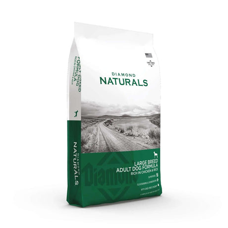Diamond Naturals Large Breed Adult Dog Formula Rich in Chicken and Rice Dry Dog Food bag.