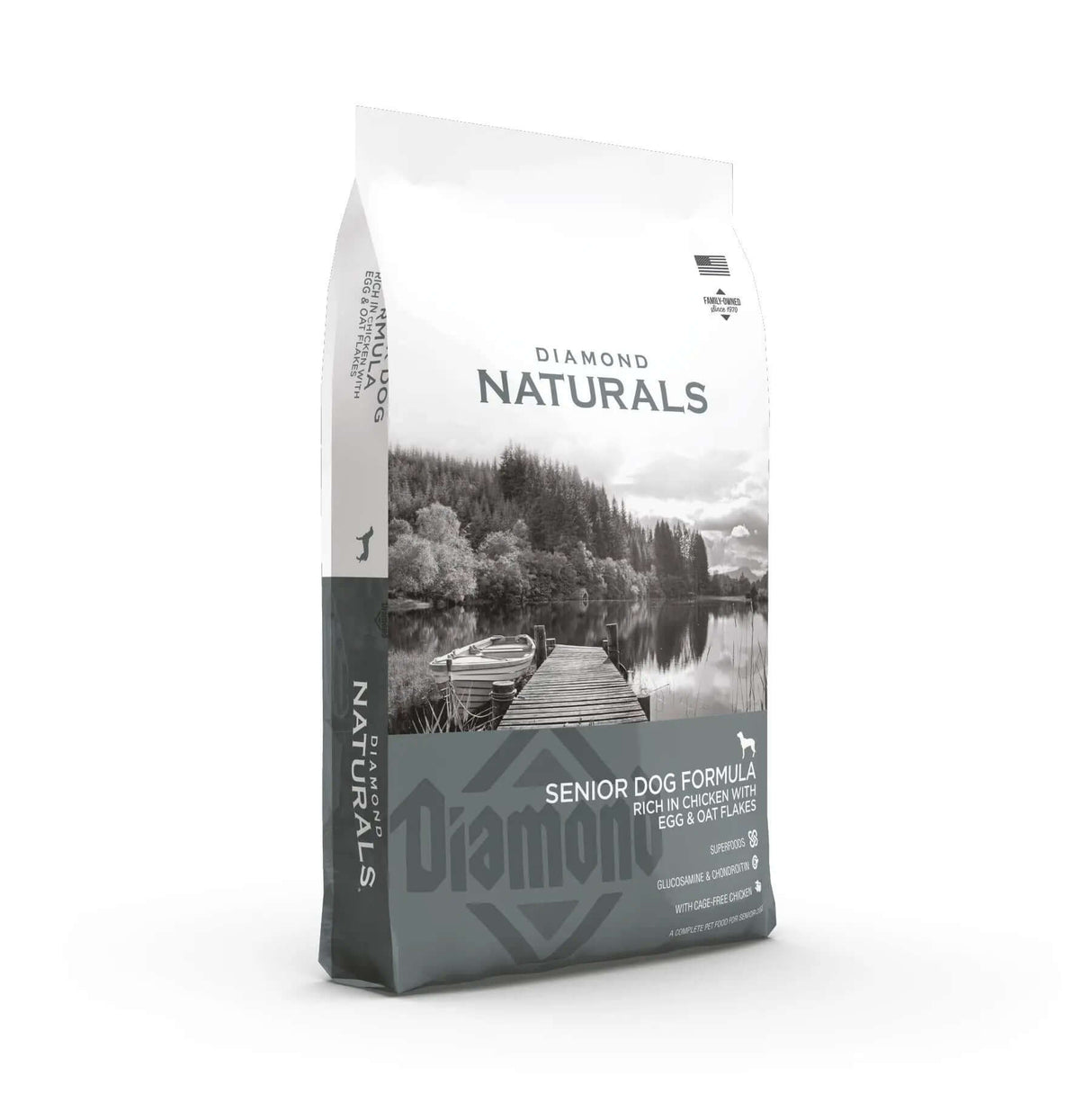 Diamond Naturals Senior Dog Formula Rich in Chicken with Eggs and Oat Flakes Dry Dog Food in a bag on a white background.