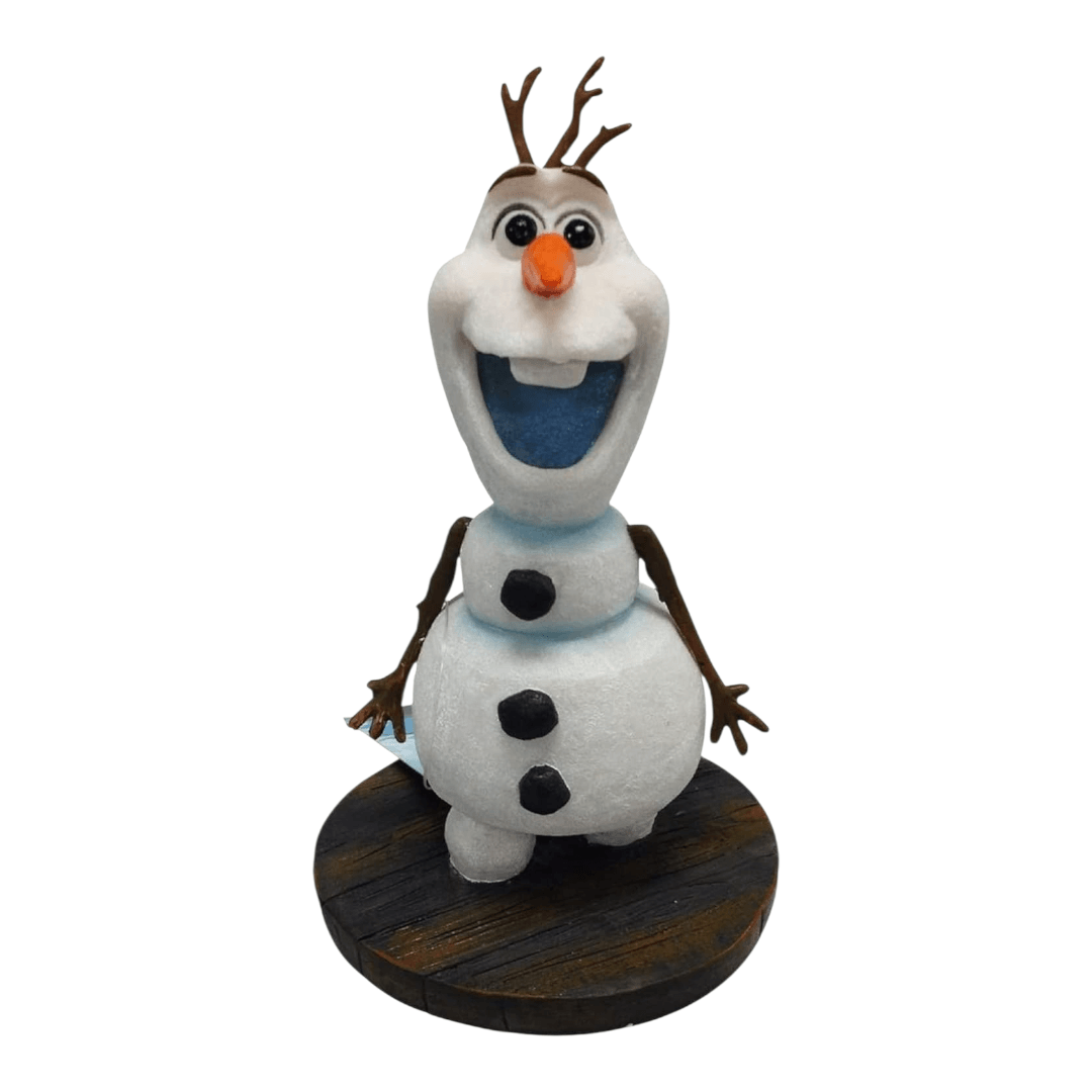 Penn-Plax Disney’s Frozen 4-Piece Aquarium Decoration Bundle featuring Olaf figure.