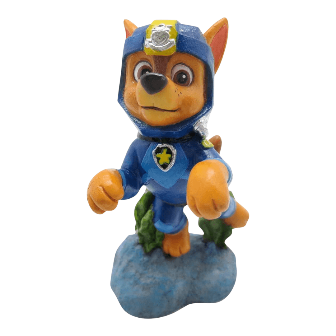Penn-Plax Paw Patrol Aquarium Ornament Bundle featuring Chase in scuba gear for aquariums.