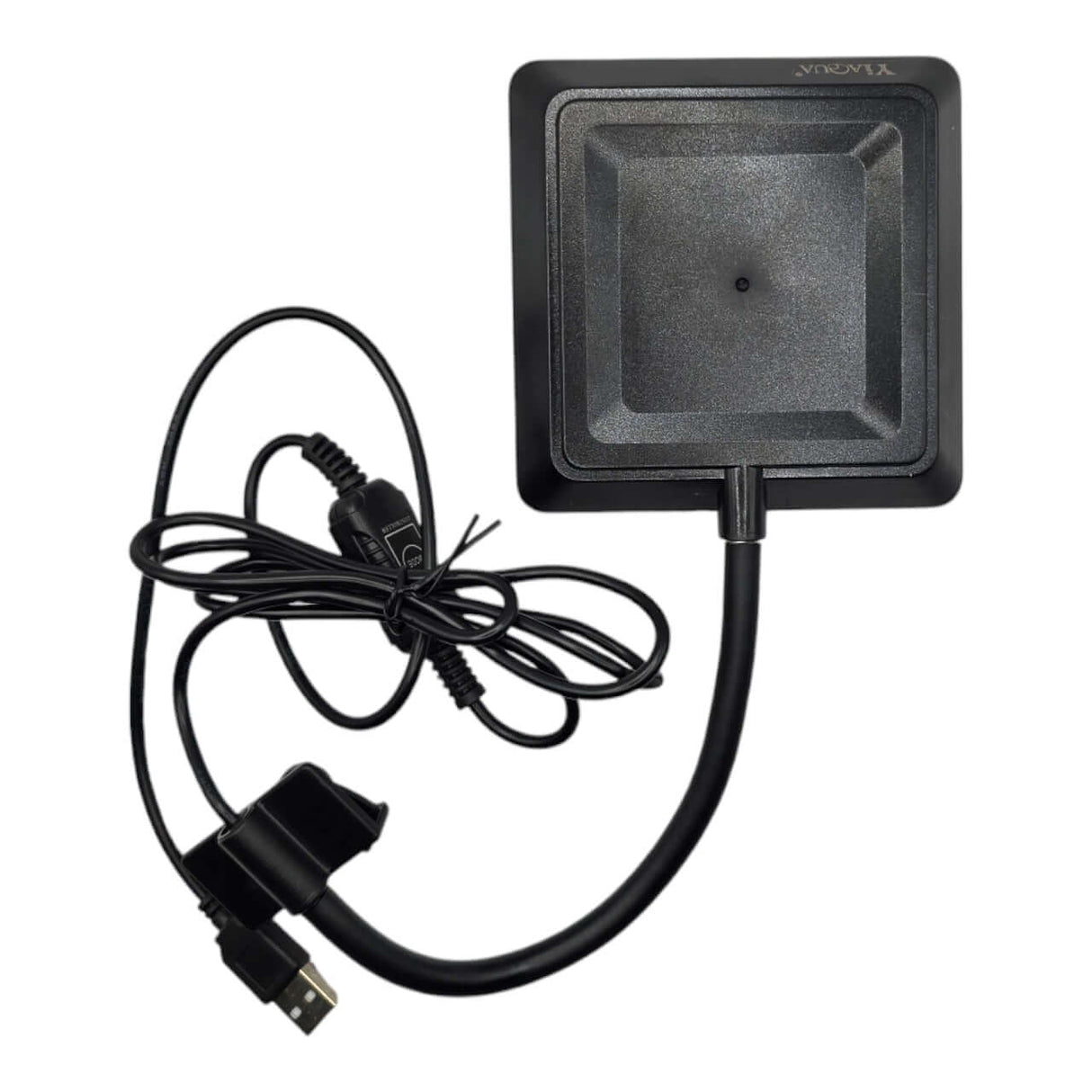 YiAqua Clip-On LED light with a flexible arm and USB connection, designed for optimal illumination of fish tanks and aquatic plants.