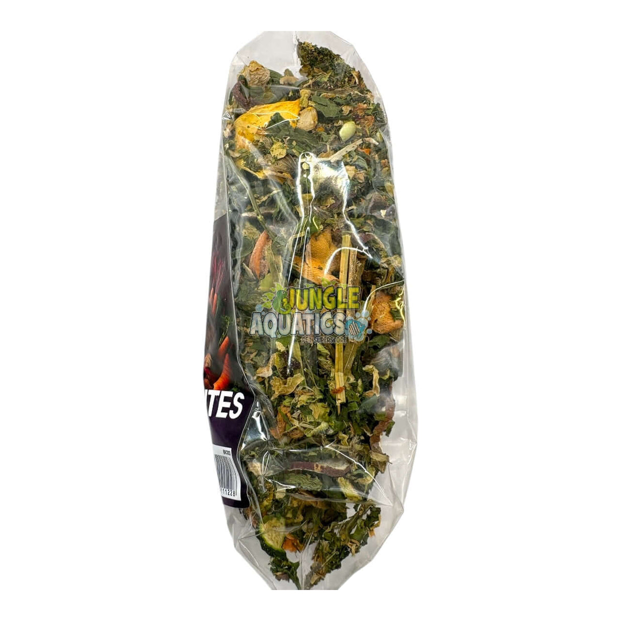 Daro Chunky Bites nutritious snack for small pets in packaging, ideal for training and rewarding good behavior.