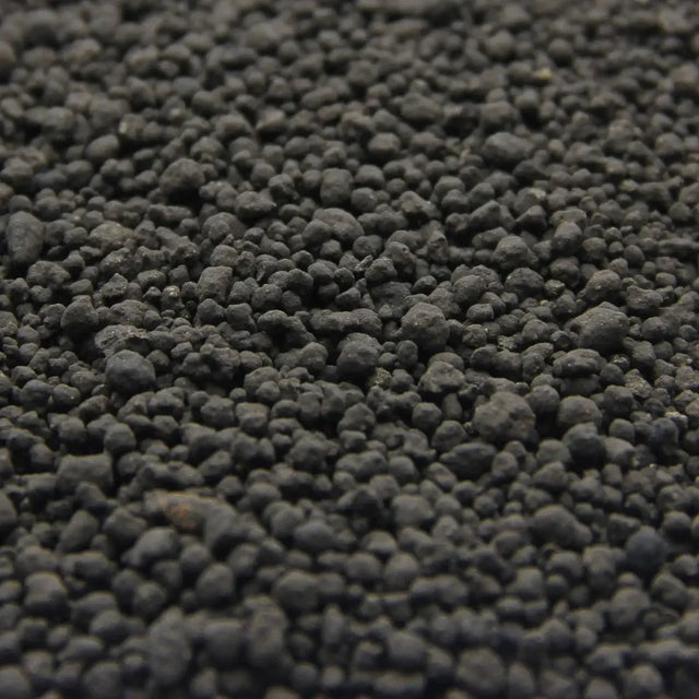 Dennerle Shrimp King Active Soil granules, ideal substrate for shrimp aquaria, promoting healthy, clear water.