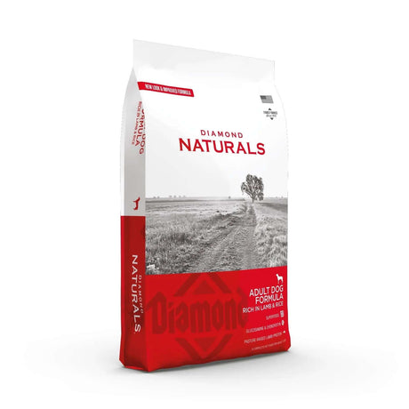 Diamond Naturals Adult Dog Formula Rich in Lamb and Rice Dry Dog Food package with a rural background.