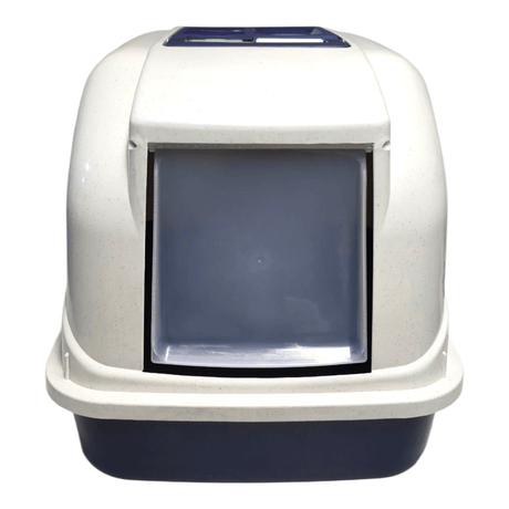 Durable Cat Loo with Hood designed for indoor and outdoor use, featuring a smooth, easy-to-clean surface.