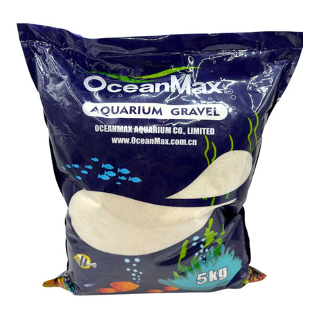 Pure White Sand Fine 5kg bag from OceanMax for aquariums, ideal substrate with 3 to 10cm layer thickness.