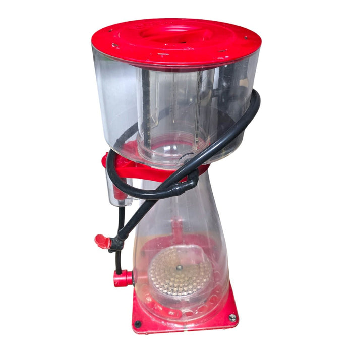 Red Sea Reefer 1200 skimmer body with cup, secondhand condition, skimmer pump not included, ideal for aquarium filtration.