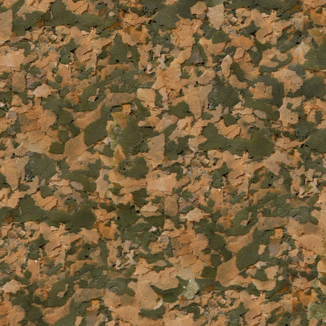 Sera San Color Flakes, nutritious color food for ornamental fish, rich in krill and astaxanthin, promoting vivid colors.