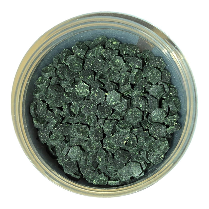 Silverstream Daily Shrimp Food 30g in a clear container, featuring nutrient-rich, non-cloudy green food pellets.