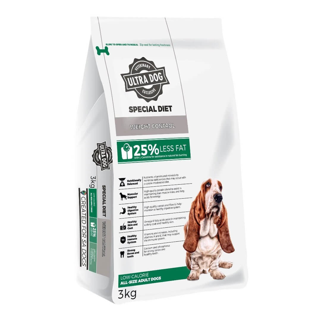 Ultra Dog Special Diet Weight Control 3kg bag for dogs, low-calorie formula with 25% less fat for weight management.