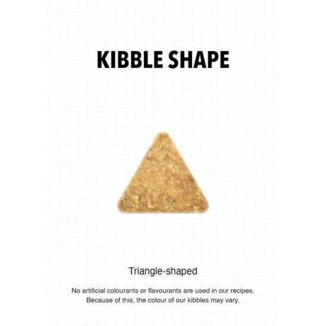 Triangle-shaped kibble for Ultra Dog Superwoof Large Puppy promoting healthy digestion and strong teeth.