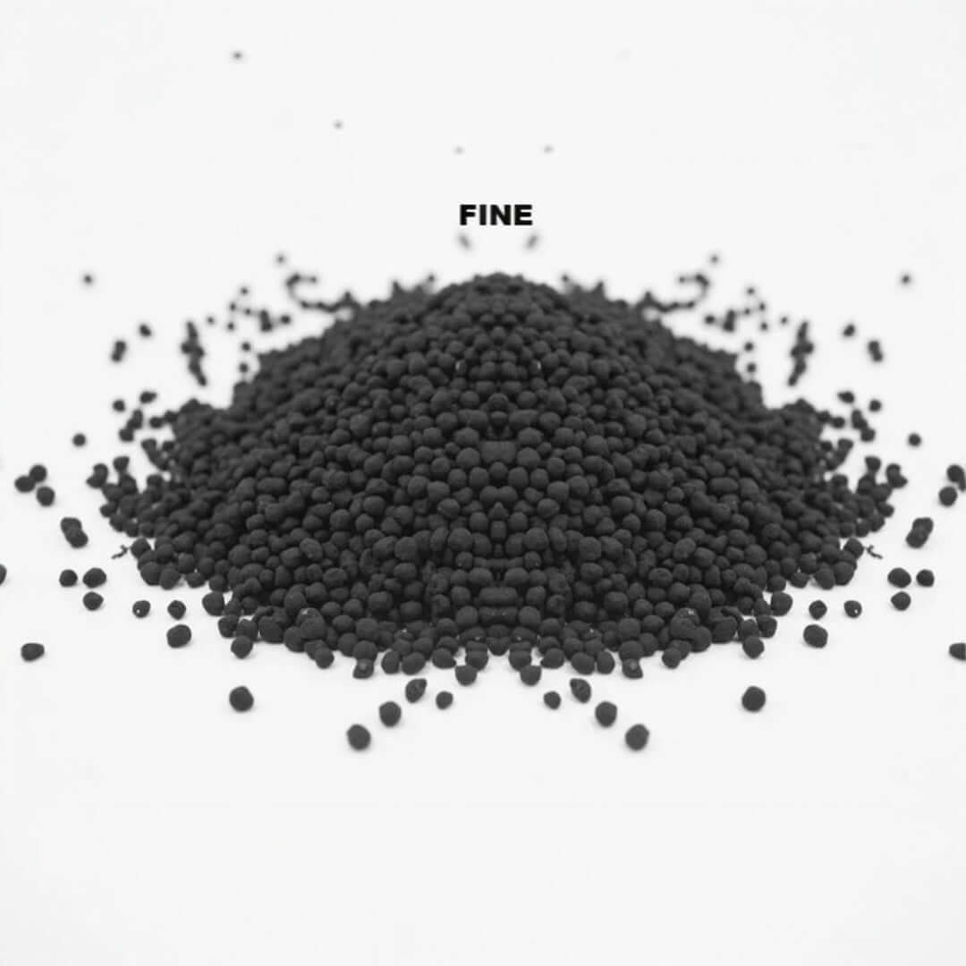 Fine granules of UNS Controsoil Black aquarium substrate designed for healthy plant growth.