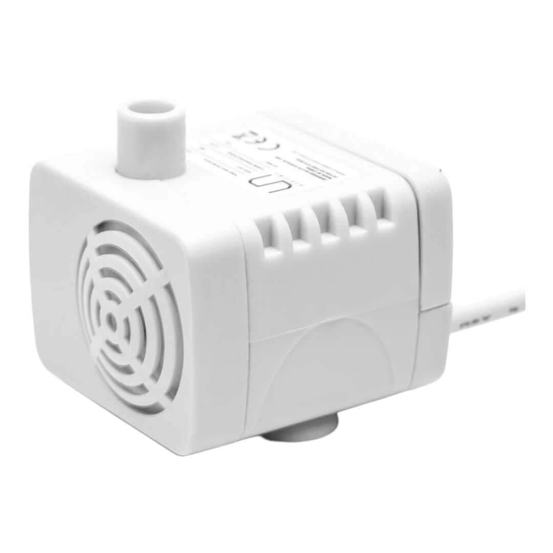 UNS Foresta Paludarium 35E filter pump featuring compact design for integrated water filtration.