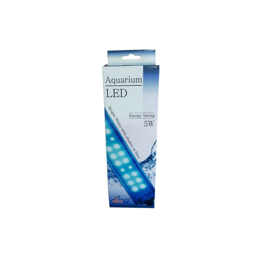 Akwaria LED Aquarium Light packaging showing 5w energy-saving features and waterproof design for vibrant aquatic lighting.