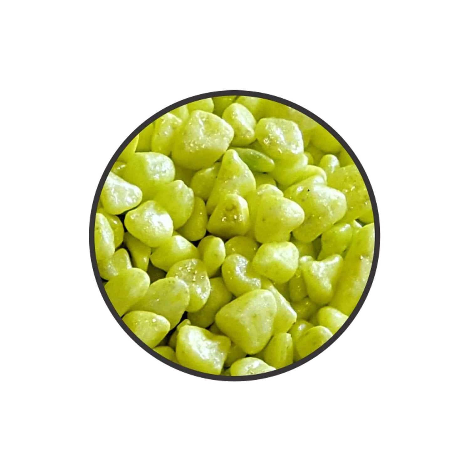 Bright green smooth stones for aquariums, non-toxic and safe for fish and plants, 1kg packaging.