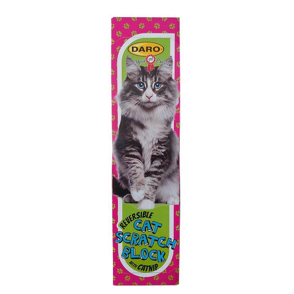 Daro Cat Scratching Block with catnip packaging featuring a fluffy cat, designed for feline entertainment and healthy scratching.