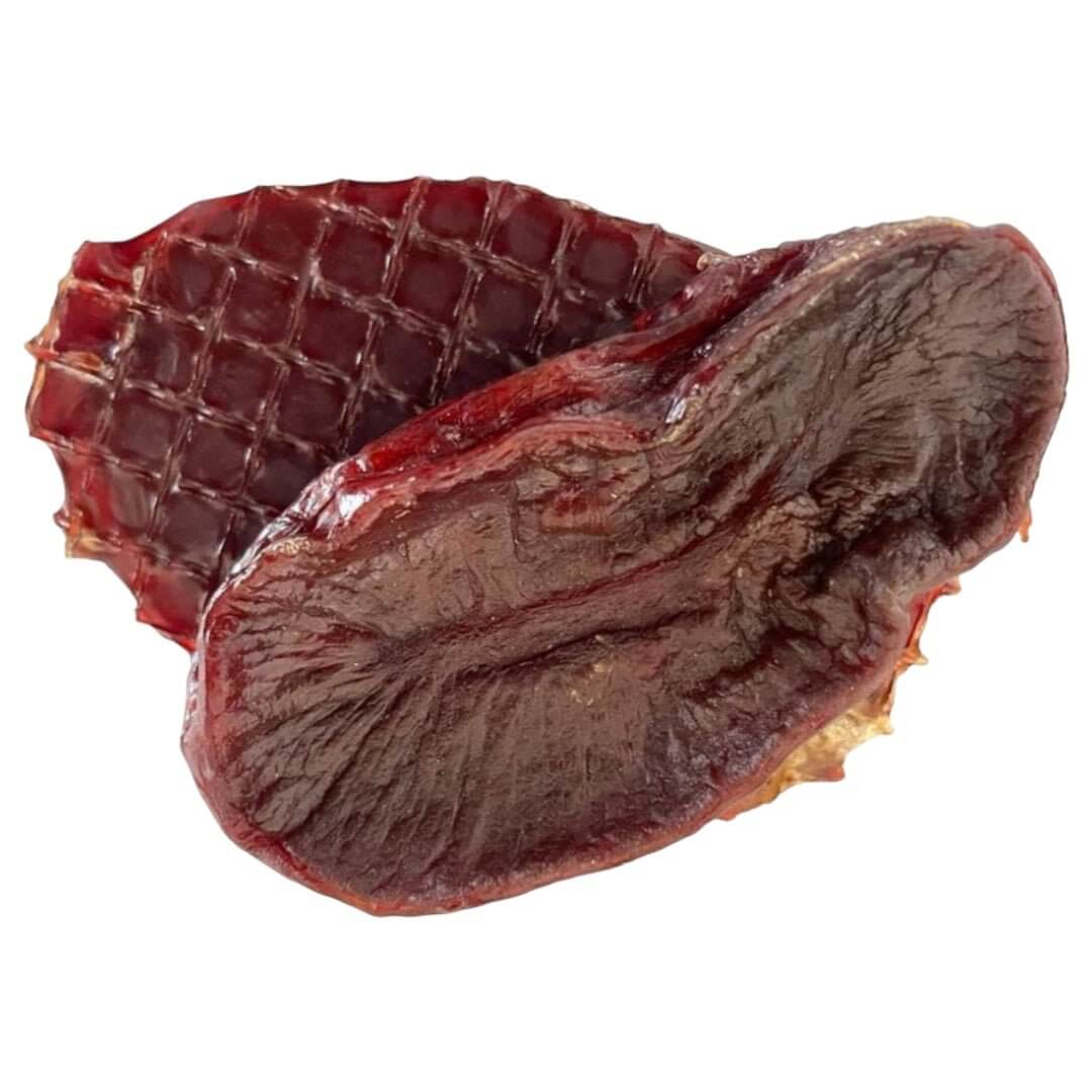 Dog treat beef fillet air dried, 100g natural meat, single ingredient, no grains or fillers.