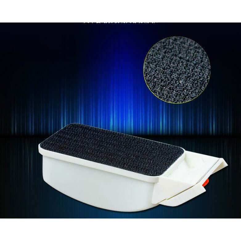 Dophin floating aquarium magnet cleaner with a durable non-scratch cleaning pad for effective algae removal.