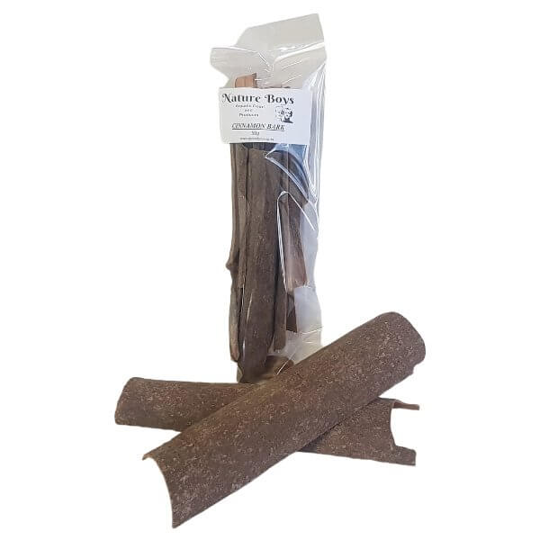 Nature Boys Cinnamon Bark 50g pack with natural bark pieces for vibrant aquariums and enhanced aquatic environments.