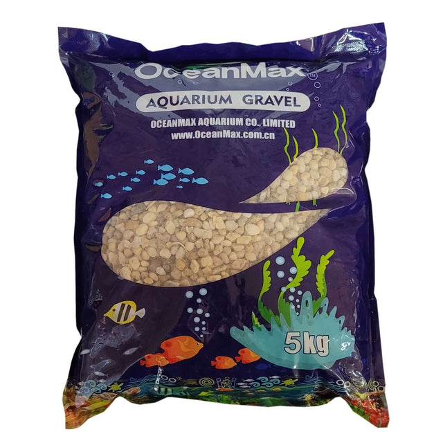 OceanMax aquarium gravel 5kg bag, ideal for creating a natural aquarium bottom and supporting aquatic plant growth.