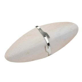 Cuttlefish blister card and clip for birds' beak health, providing essential calcium and trimming benefits.
