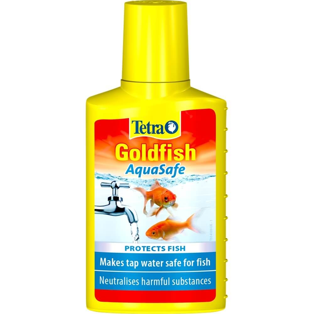 Tetra Goldfish AquaSafe water conditioner bottle for making tap water safe for fish, neutralizing harmful substances.